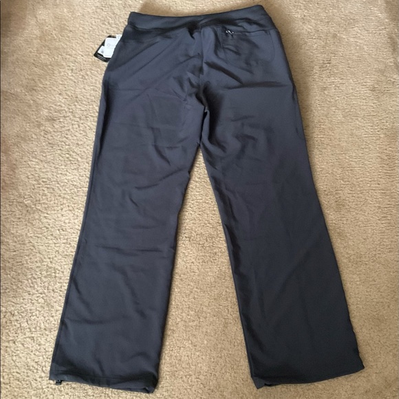 Women’s NWT Scrub Uniform by Cherokee - Picture 4 of 6